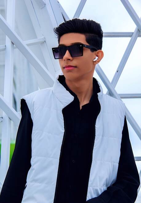 حسین افشاری