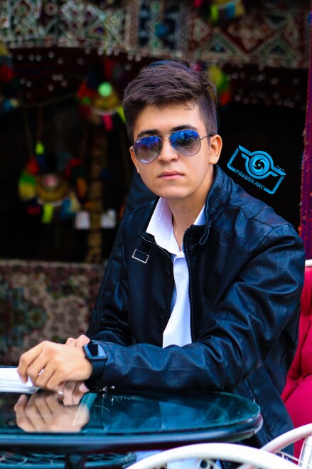 حسین افشاری